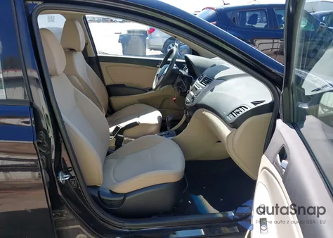 2016 Hyundai Accent Se z USA, uszkodzony, nr VIN KMHCT4AE2GU989231